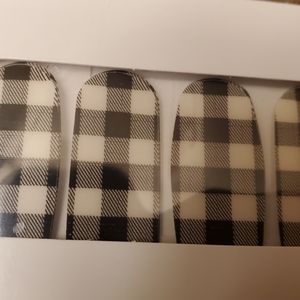 Colorstreet Plaid About You nail strips